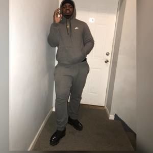 Meet your Posher, Eric